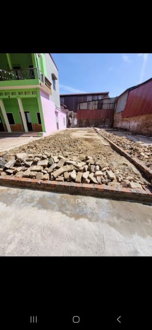 Cực kỳ Cần bán nhà HƯƠNG MẠC TỪ SƠN 2,5 tầng ở ngay diện tích 150 m mặt tiền 9,5 m giá chỉ - 2
