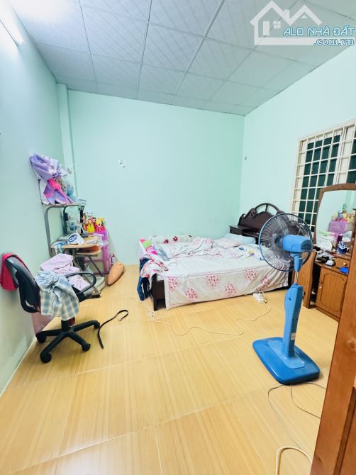 Cần Bán Nhà 1 Trệt 1 Lầu Sổ Hoàn Công Hẻm Oto Bình Giã 71M2 (5x14.24) - Giá: 6Tỷ200 có bớt - 2