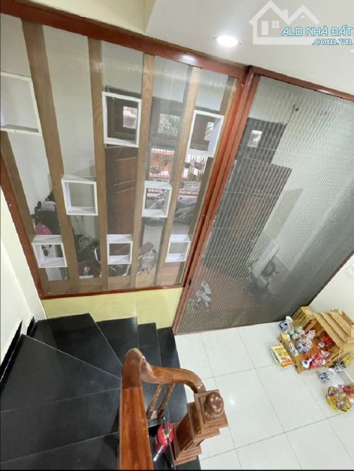 43 m2/ 3 tầng /4 m tiền/ 6.5 tỷ/ An Đào C/ Trâu Quỳ - 2