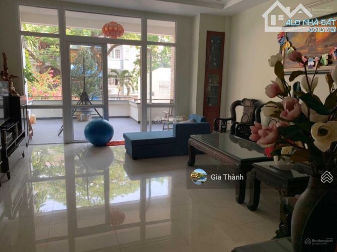 Siêu ngon giá rẻ! Bán nhà MT đường Cộng Hòa, Tân Bình 8x39m nhà 2 tầng 42 tỷ không có căn - 2