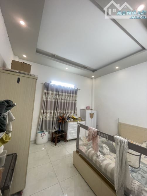 BÁN NHÀ 3 TẦNG HXH ĐƯỜNG THẠNH LỘC 17-DT 65m2 (4x16) 3PN- Hơn 4💰 - 2
