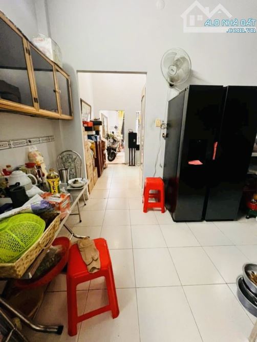 Bán nhà gần chợ Tân Hương, Nguyễn Suý, Quận Tâb Phú, 71m2, ngang lớn gần 5m, giá 5,97 tỷ - 2