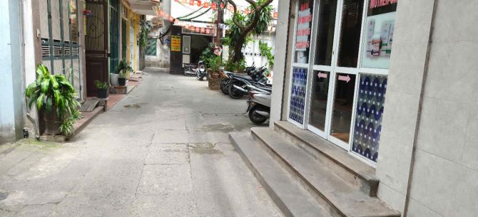 Cho thuê nhà riêng 3,5 tầng mặt ngõ ô tô phố Hồng Hà, Bạch Đằng - 2