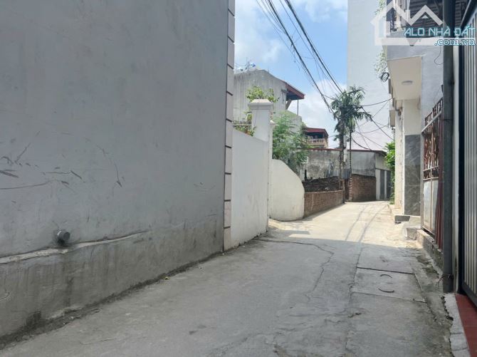 Bán đất KIM CHUNG, sát Khu đô thị HINDO Royal Park, 58m chỉ 5.3 tỷ. - 2