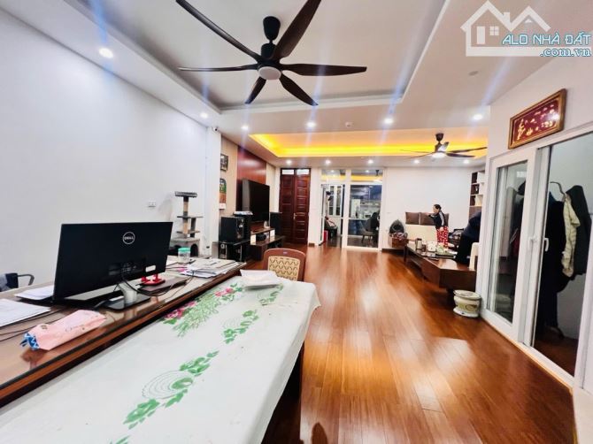 Bán Nhà Xuân Đỉnh - Ô Tô Ngủ Trong Nhà - 2 Bước Mặt Phố - Cực Đỉnh An Sinh - 2 Mặt Thoáng - 1