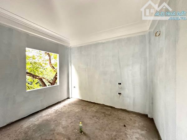 BÁN NHÀ TÂY MỖ NAM TỪ LIÊM 41m 6,5 TỶ 5 TẦNG MT 7m. NGÕ THÔNG RỘNG, TIỆN ÍCH ĐỦ ĐƯỜNG. - 2
