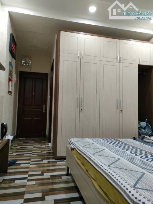 BÁN NHÀ THÍCH HỢP LÀM CĂN HỘ DỊCH VỤ – HẺM XE HƠI – PHƯỜNG CHÁNH HƯNG ( P.2 CŨ) QUẬN 8 - 2