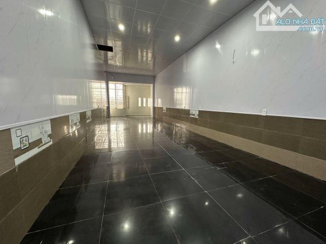 86,8m2 bán nhà 3 tầng mặt đường Nguyễn Bỉnh Khiêm - 2