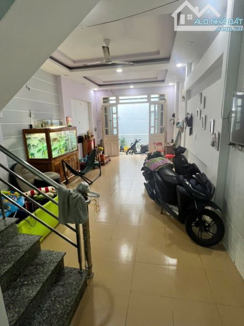 BÁN NHÀ TÂN HƯƠNG, 2 TẦNG, 59M2 ,SHR NHỈNH 5 TỶ - 2