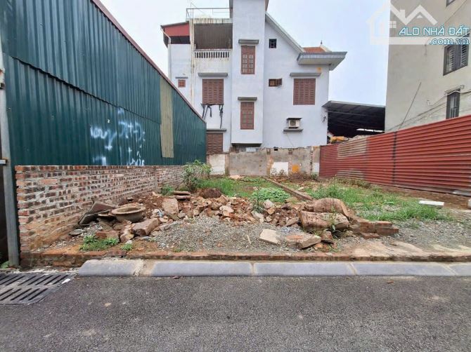 💥💥 BÁN ĐẤT ĐẸP ĐẢN DỊ UY NỖ - 50M2- 10M RA TRỤC CHÍNH ĐẢN DỊ- Ô TÔ VÀO ĐẤT - 2