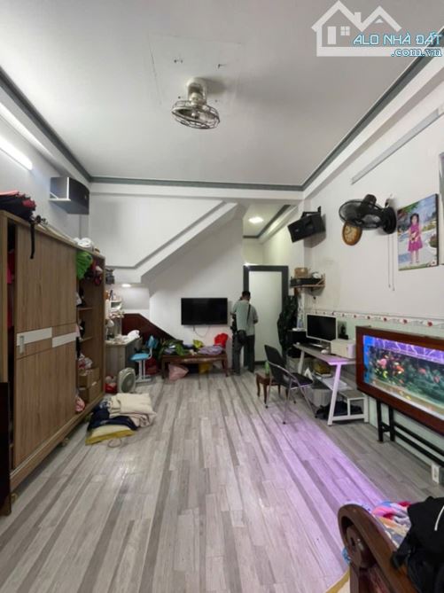 HẺM Ô TÔ TẢI 6M, BÌNH ĐÔNG, F15, Q8, 4 TẦNG, 44.0M2, 5.6 TỶ. - 2