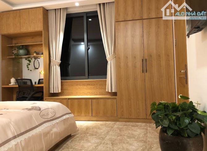 📍 HOMESTAY NGAY TRUNG TÂM - THU NHẬP 50TRIỆU/THÁNG - KẾT CẤU 8PKD - SỔ HOÀN CÔNG ĐẦY ĐỦ - 2