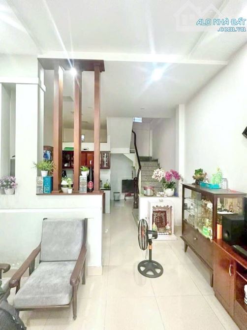 RẺ NHẤT KHU VỰC – 3 TẦNG – HXH THÔNG, GẦN MẶT TIỀN ĐƯỜNG 3/2 – Q11 - CHỈ 6.2 TỶ - 3