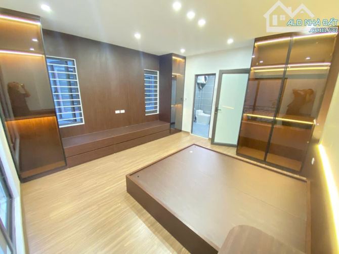 BÁN NHÀ MỚI 5 TẦNG - 48M2 – NGÔ GIA TỰ, LONG BIÊN – NGÕ Ô TÔ – VỊ TRÍ ĐẮC ĐỊA - 3