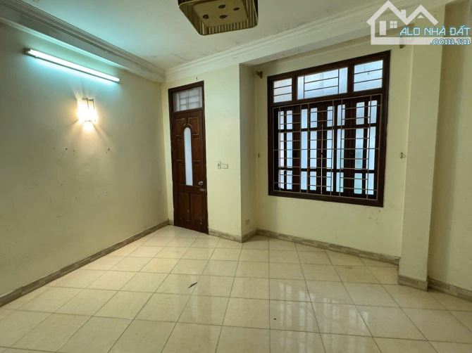 CỰC HIẾM TRONG TẦM GIÁ 4,35 TỶ ! NHÀ TAM TRINH , 31M2 , MẶT TIỀN 4M, SÁT CẦU MAI ĐỘNG - 3