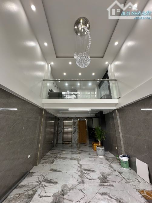 Nhà đẹp nội thất cao cấp đường ô tô tránh ngõ Phố Phúc Lợi DT 45m2 . Giá 13.8 tỷ - 3