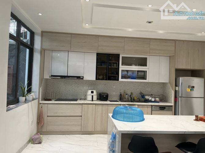 BÁN BT CIPUTRA TÂY HỒ, KHU C 200M2, 3 TẦNG, HẠ CHAO 6 TỶ, 82TỶ FULL NÔI THẤT Ở NGAY. - 3