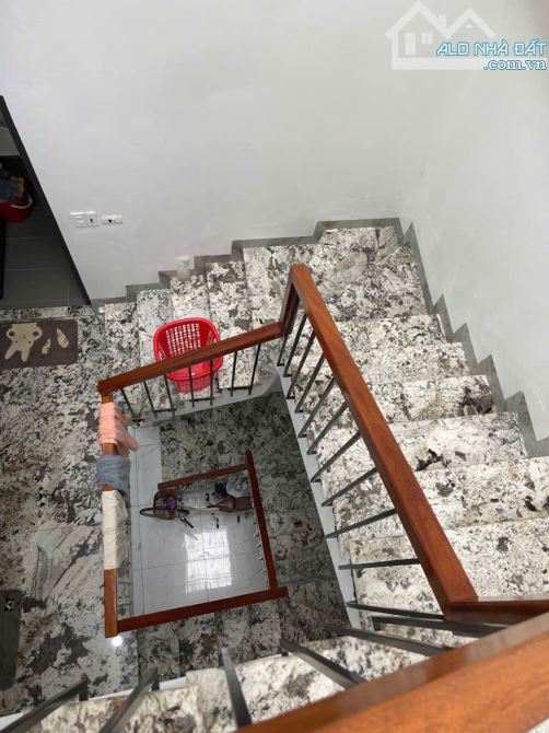 BÁN NHÀ ĐẸP 90M2 PHỐ SÀI ĐỒNG – LONG BIÊN – NỘI THẤT SANG, Ô TÔ ĐỖ CỬA – GIÁ NHỈNH 9 TỶ - 3
