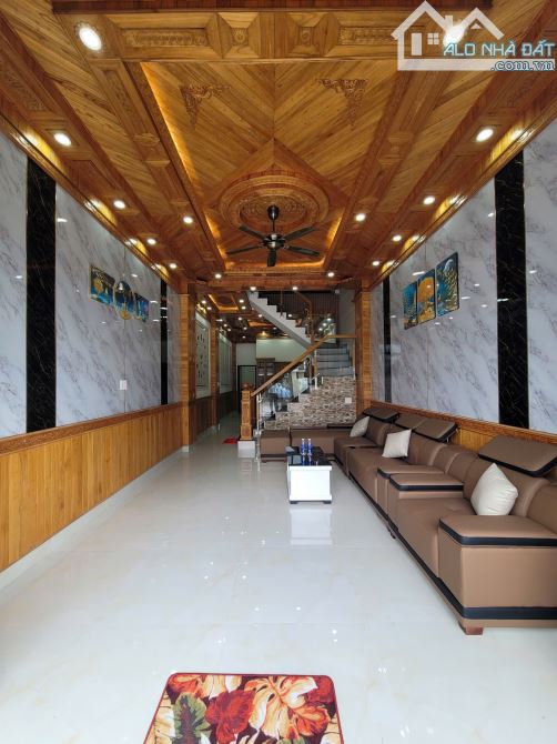 6,8Tỷ TL🔥Bán Nhà 131,5m2_Hoàn Công_Full Nội Thất_MT đường Huỳnh Tấn Phát_P.Đông Hòa_Dĩ An - 3