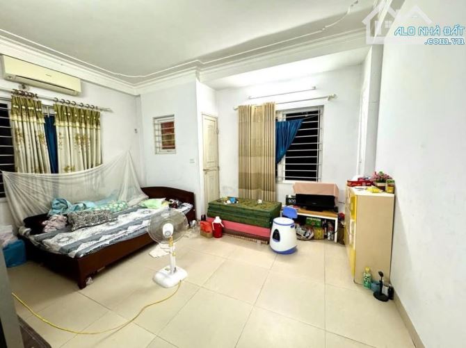 UẦY!! Hàng quá hiếm Võng Thị 60m2, sát phố, dân xây, lô góc, gần Hồ Tây, MT quyền thế - 3