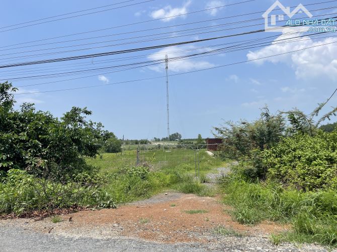 Bán 6.7 sào đất mặt tiền Lý Nam Đế - TX LaGi giá ngộp 972K/m2 - 3