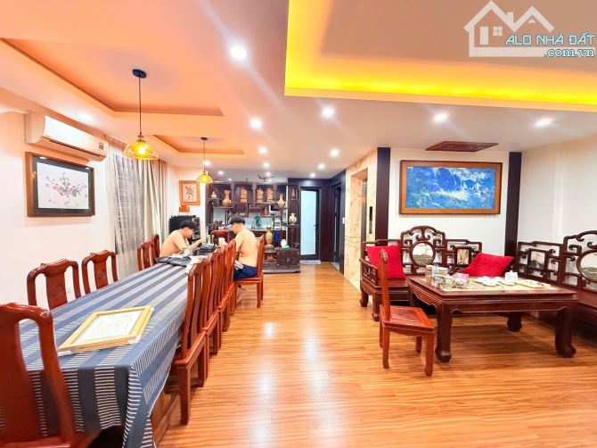 BÁN NHÀ VÕ CHÍ CÔNG -LÔ GÓC - PHÂN LÔ - VỈA HÈ - KINH DOANH - THANG MÁY 80M 7TÀNG 26.3 TỶ - 4