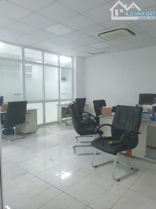NHÀ XƯỞNG MẶT TIỀN đường Đường VÕ THỊ THỪA P. An Phú Đông, Q.12 DT 1007/1300m2 (17mx77m) - 4