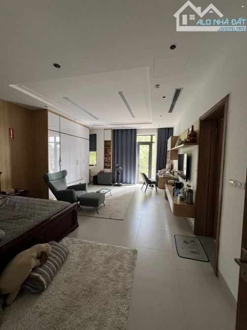 BÁN BT CIPUTRA TÂY HỒ, KHU C 200M2, 3 TẦNG, HẠ CHAO 6 TỶ, 82TỶ FULL NÔI THẤT Ở NGAY. - 4