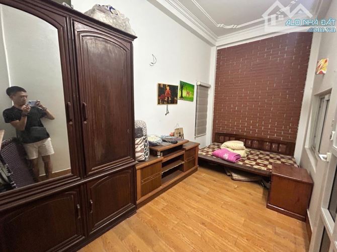 HOÀNG HOA THÁM - TÂY HỒ - 4 TẦNG - GẦN PHỐ - NGÕ  RỘNG THOÁNG TRƯỚC SAU - 4