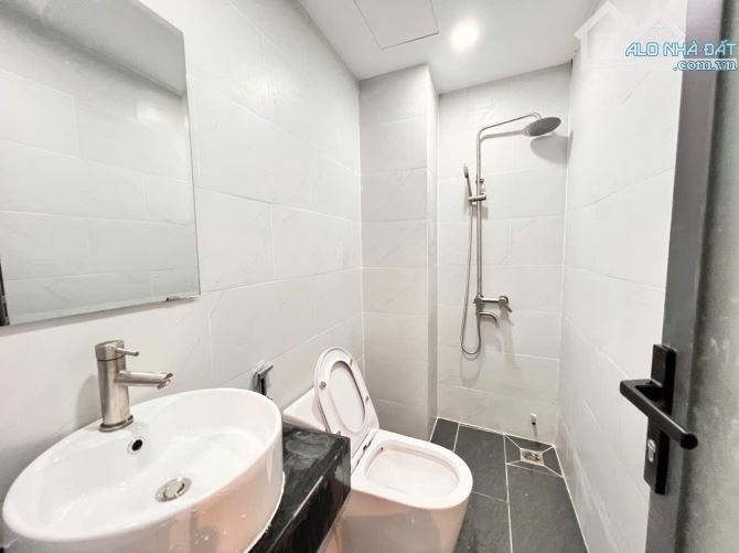 BÁN TOÀ NHÀ MẶT TIỀN LÊ ĐỨC THỌ - GÒ VẤP HẦM 8 TẦNG, THU NHẬP 200 TRIỆU/THÁNG. - 4