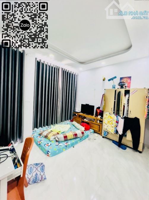Hiếm - khu Tên Lửa - Chợ Da Sà - 4 tầng - 4m x 15m - 5PN - Xe tải vào nhà - 4