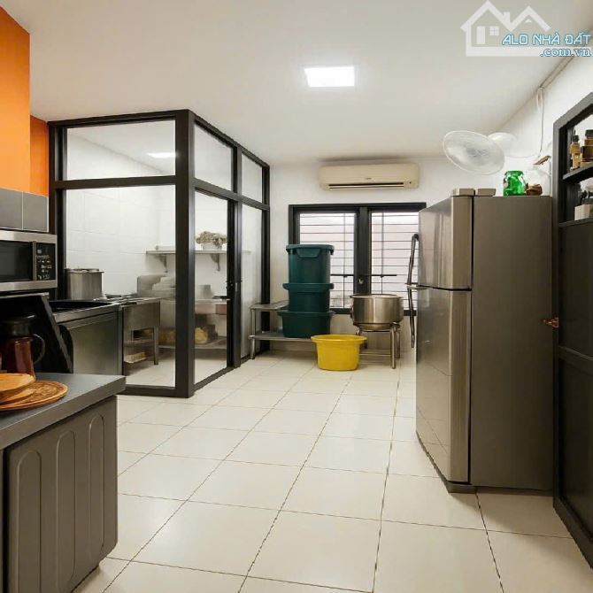 Bán nhà 2 mặt hẻm xe hơi Cách Mạng Tháng Tám, QUẬN TÂN BÌNH, 4 X 15.9 m, Giá 11 tỷ - 4