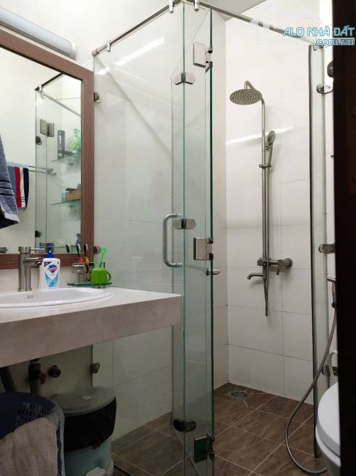 BÁN NHÀ THÍCH HỢP LÀM CĂN HỘ DỊCH VỤ – HẺM XE HƠI – PHƯỜNG CHÁNH HƯNG ( P.2 CŨ) QUẬN 8 - 4