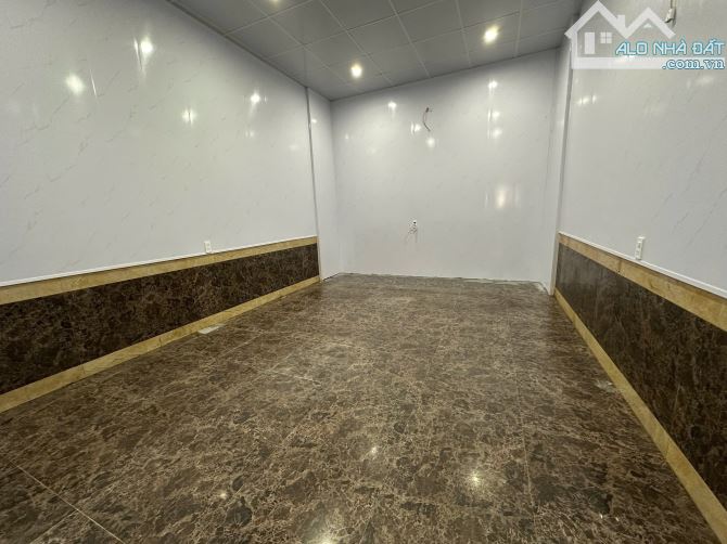 86,8m2 bán nhà 3 tầng mặt đường Nguyễn Bỉnh Khiêm - 4