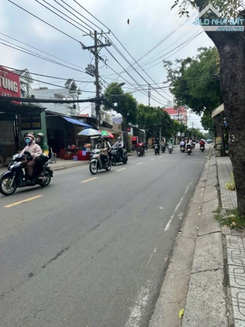 MẶT TIÊN SẦM UẤT-RỘNG THUÊ CAO-BÁN NHÀ 4,2×24-4TẦNG -MẶT TIỀN ĐƯỜNG NGUYỄN VĂN QUÁ Q.12- - 4