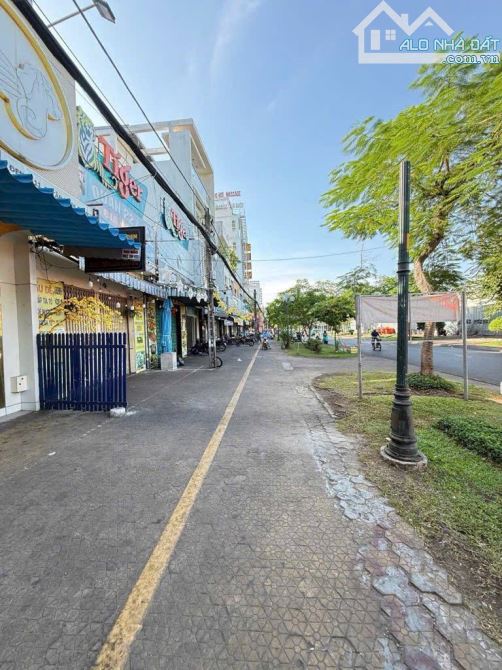 🔥[TÂN BÌNH] MẶT TIỀN ĐỒNG ĐEN - 227M2 - 3 TẦNG - NGANG 6.4 NỞ HẬU 9.4M - GIÁ 40T - 4