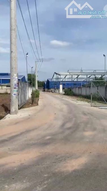 Bán xưởng mới ở p Vĩnh Tân Tân Uyên bình dươg có skc giấy tờ đầy đủ,có hợp đồng cho thuê - 4