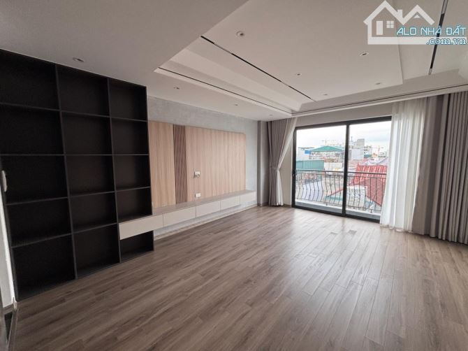 PHỐ TRẠM – 6 TẦNG – THANG MÁY – GARA – 10.6 TỶ - 5