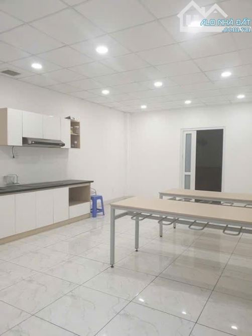 NHÀ XƯỞNG MẶT TIỀN đường Đường VÕ THỊ THỪA P. An Phú Đông, Q.12 DT 1007/1300m2 (17mx77m) - 5