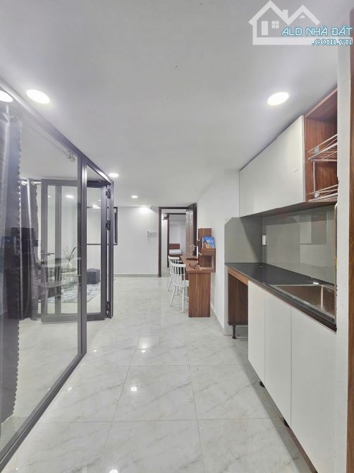 Bán Tòa CHDV Phan Bội Châu – Bình Thạnh – 33 Phòng – Thu Nhập 200tr/Tháng. Giá  Giảm 10 tỷ - 5