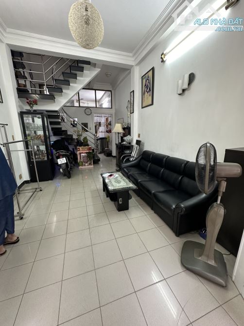 BÁN NHÀ QUẬN 10 NGUYỄN TRI PHƯƠNG, 4 TẦNG, 46M2 chỉ 13,x TỶ - 5
