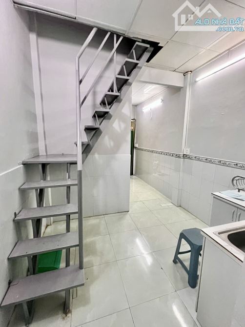 ✨ NHÀ MỚI 1 TRỆT + 1 LẦU (2PN, 2WC & ban công) Ngang 3M x Sâu 7M, HẺM 3M an ninh - 2,45 TỶ - 5
