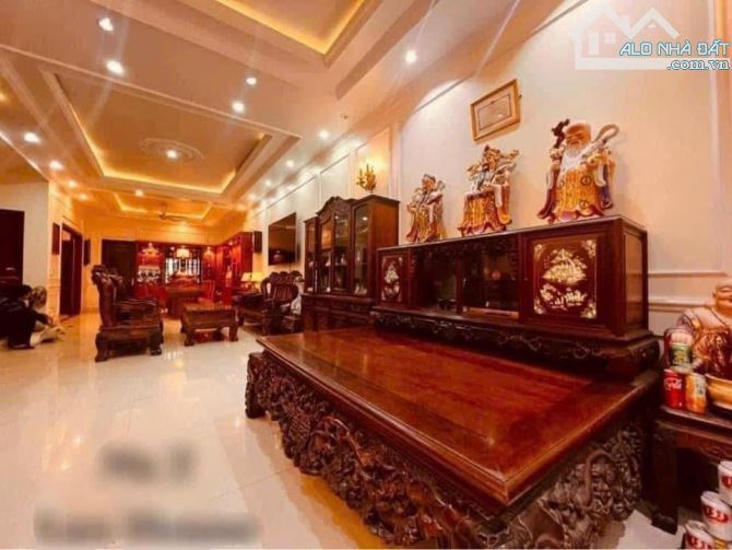 Biệt tự tân cổ điển siêu đẹp ,nội thất toàn gỗ quý ngay gần sân bay Cát Bi - 5