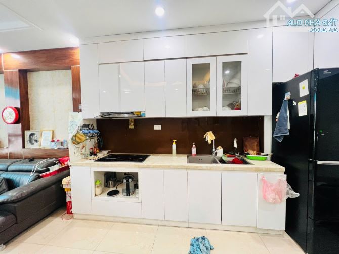 Nhà siêu đẹp ở luôn Trung Kính Cầu Giấy Sổ vuông 46m 7 tầng MT4m1 Giá 22 tỷ Ngõ ô tô tránh - 6
