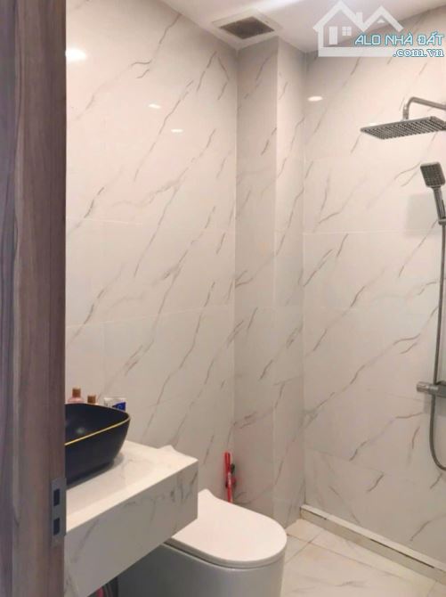 NHÀ ĐẸP NHƯ HÌNH – 4 TẦNG – HÒA HẢO – Q.10 - 8.4 TỶ. Ở NGAY KHÔNG SỬA - 6