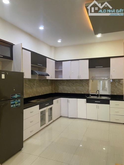 🌷🌷 CHÍNH CHỦ BÁN NHÀ NGUYỄN ĐÌNH CHÍNH – 4.4x14M – NHÀ 5 LẦU – CHỈ 9.9 TỶ - 6