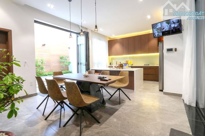 HĐ Khoán 85tr/th, 5 Tầng Thang Máy, 10p Hẻm 6m Phan Đăng Lưu, 9x16.5m, 135m2, Chỉ 22.5 Tỷ - 6