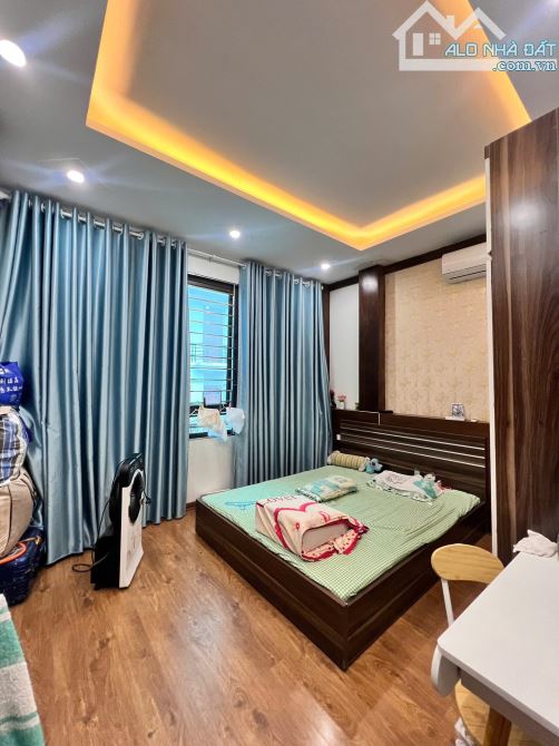 Nhà siêu đẹp ở luôn Trung Kính Cầu Giấy Sổ vuông 46m 7 tầng MT4m1 Giá 22 tỷ Ngõ ô tô tránh - 7