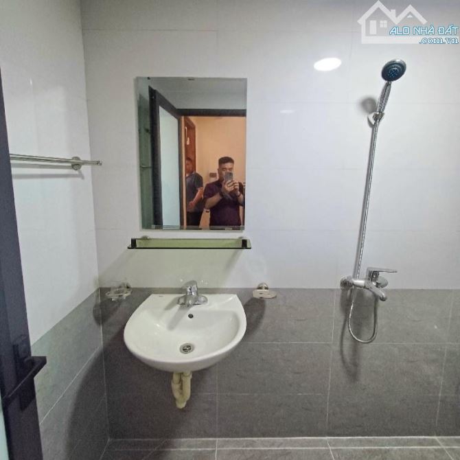 Nhà Hậu Ái 43m2 lô góc thoáng sáng mặt tiền 4m nở hậu 20m ô tô đỗ gần ủy ban giá 4 tỷ 95 - 7