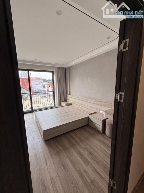 PHỐ TRẠM – 6 TẦNG – THANG MÁY – GARA – 10.6 TỶ - 7